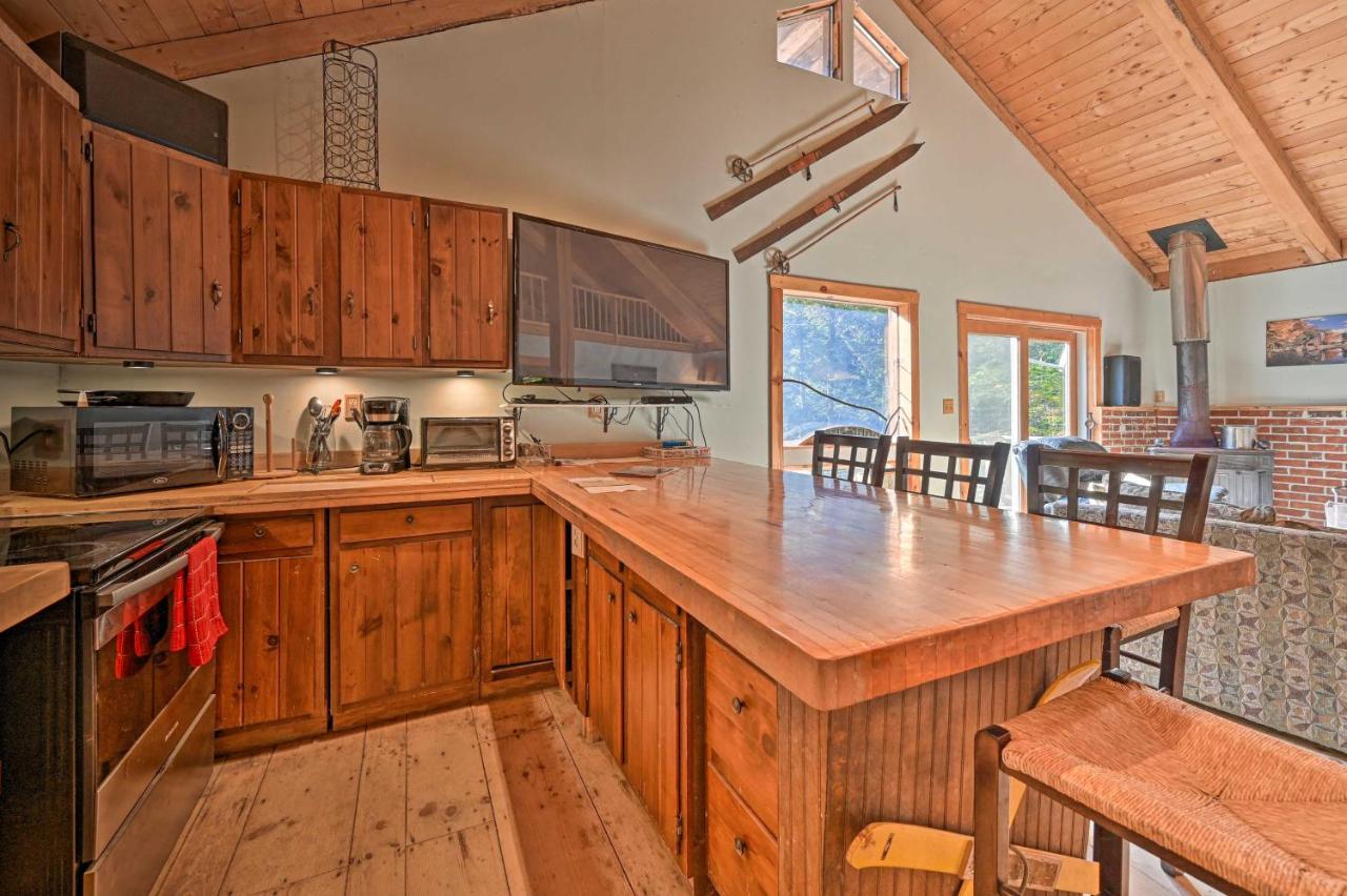 Remote Cabin With Fire Pit 3 Miles To Stowe Mtn! Exteriér fotografie