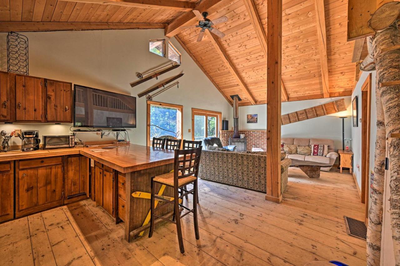 Remote Cabin With Fire Pit 3 Miles To Stowe Mtn! Exteriér fotografie